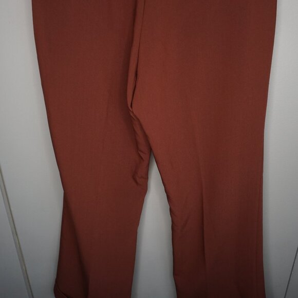 Paige Aracelli Pleated Cuff Hem Trouser Pants in Mahogany size 12P NWT - Picture 10 of 16